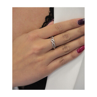 Pierścionek srebrny przeplatanka z cyrkoniami HS078-1 próba 925