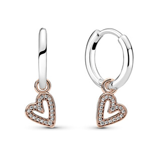 Kolczyki Lśniące asymetryczne serca Pandora PE 280090C01