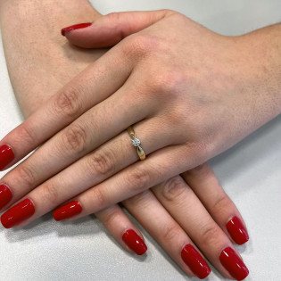 Pierścionek AMORE złoty  z diamentem  DJ 02DTC_1 próba 585