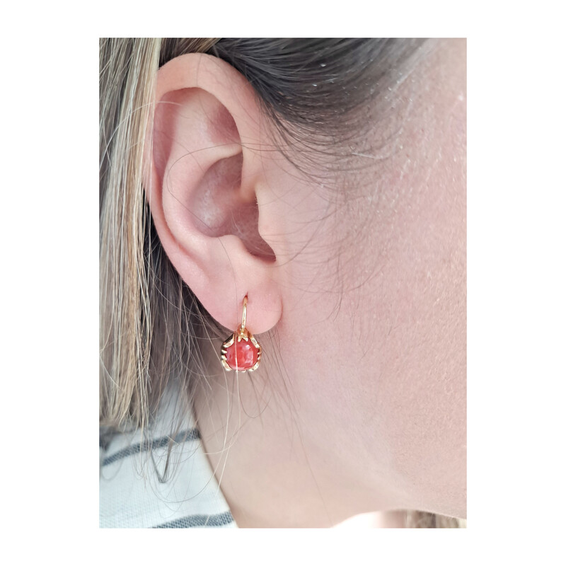 Kolczyki złote z okrągłym koralem górskim/big.zam. OK4 próba 585