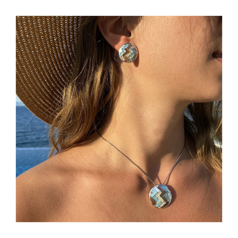 Pierścionek kółko zygzaki z masą perłową NJ 7384 próba 925