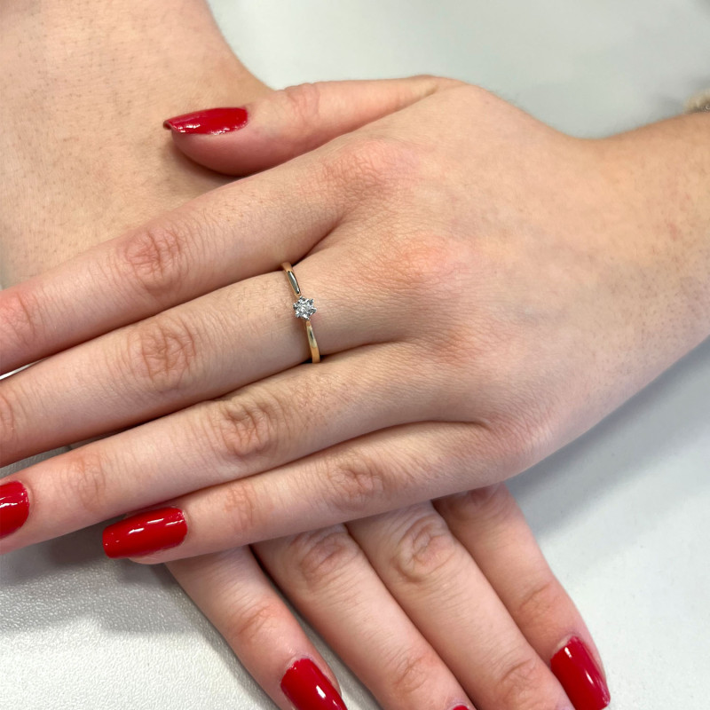 Pierścionek zaręczynowy SOLITER z białym diamentem NF 152M-GS-956-05 próba 585