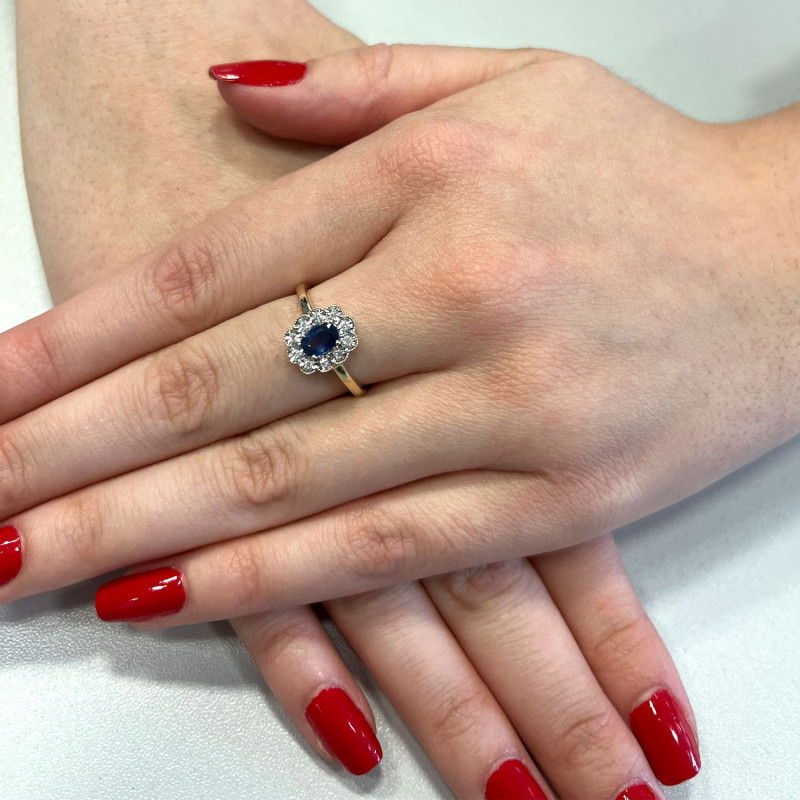 Pierścionek zaręczynowy owalny szafir z białymi diamentami NF GS-1121 SAP AW 63665 KATE Mag próba 585