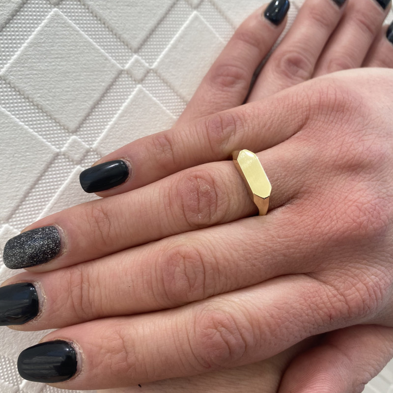 Pierścionek złoty sygnet z ściętym prostokątem PY YYZ-5887 próba 375