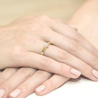 Pierścionek zaręczynowy ANEMON z diamentami