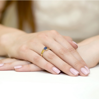 Pierścionek złoty z szafirem i diamentami  BE W-119 SA owal próba 585