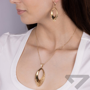 Zawieszka złota ażurowa łezka z taflowanym środkiem M3-257 próba 585