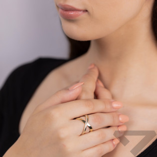 Pierścionek złoty plecionka X z białymi cyrkoniami LP 96U25-MNSR0175-Y próba 585