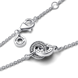Bransoletka łańcuszkowa ze splecionymi zawieszkami pavé z logo Pandora Signature 592742C01