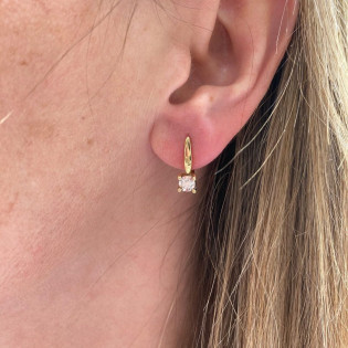 Kolczyki złote przecinki z brylantami 0,16ct/ang.zap BE KO-065-16 próba 585