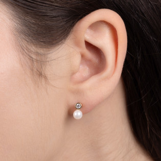 Kolczyki złote z białymi perłami i cyrkoniami