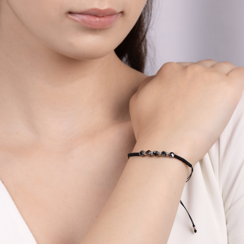 Bransoleta srebrna hematyt i grawerowane kulki VJ 77-1-1 R hematyt sq próba 925