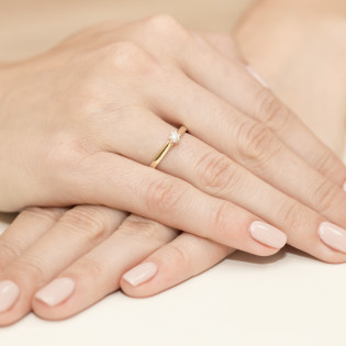 Pierścionek zaręczynowy z diamentami SOLITER BE W-311 próba 585