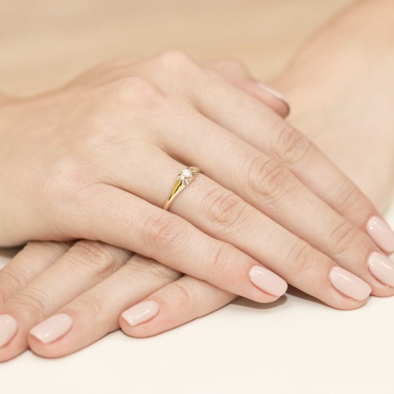 Pierścionek zaręczynowy z diamentami UNICO BE W-331 próba 585