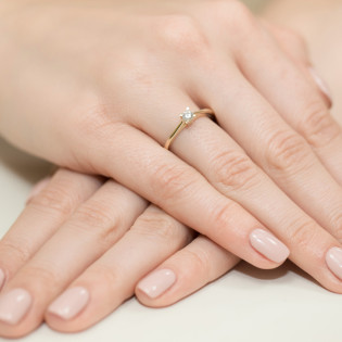 Pierścionek zaręczynowy z diamentami SOLITER BE W-367 próba 585