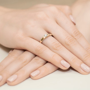 Pierścionek zaręczynowy z diamentem SOLITER BE W-381 próba 585