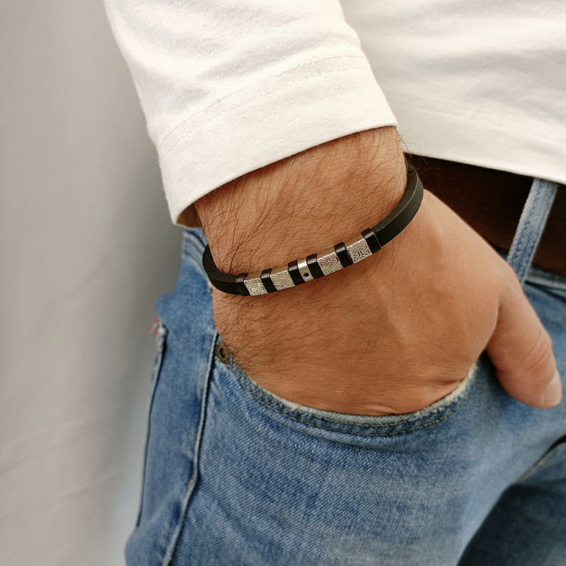 Bransoleta męska blaszki z bieżnikiem i czarne elementy EX BRX1984AN