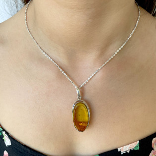 Srebrna Zawieszka z Bursztynem Miodowym - JubilerSezam.pl