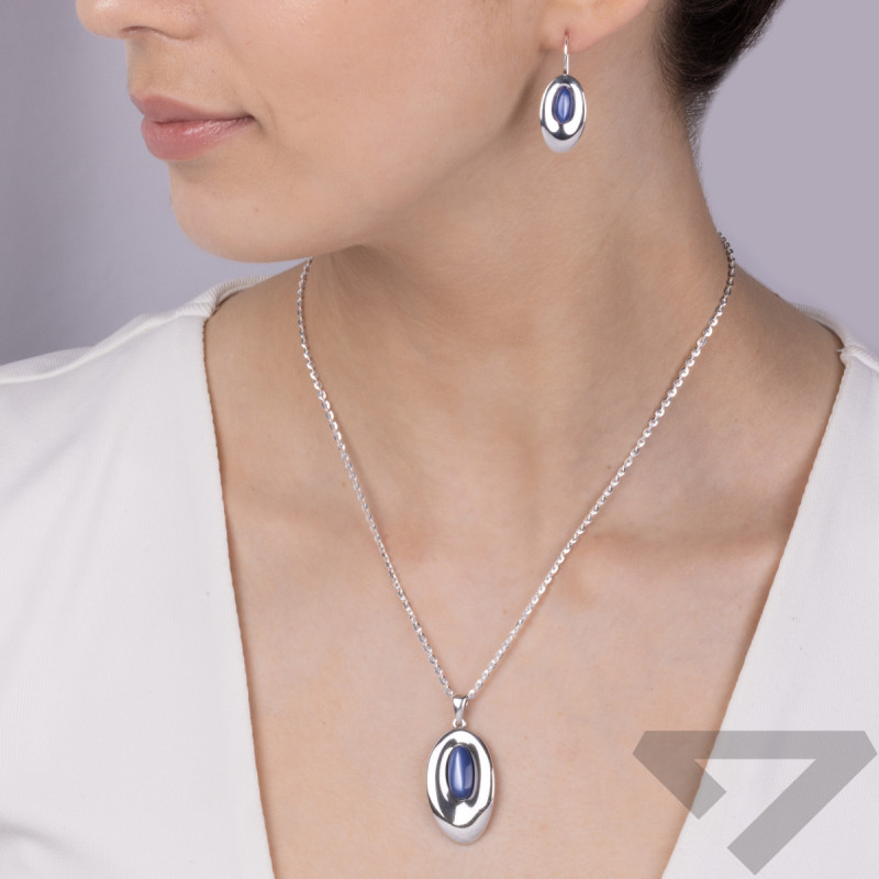 Kolczyki srebrne szafirowy uleksyt w wklęsłym owalu/bigiel SZ259 uleksyt szafirowy próba 925