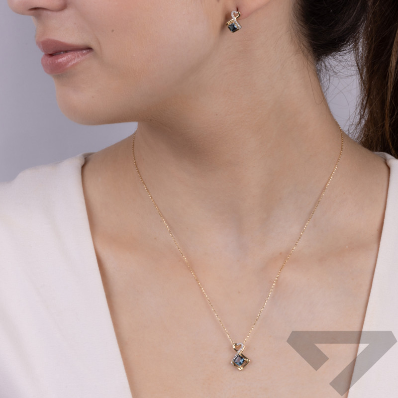 Zawieszka złota kwadratowy topaz london i diamenty  TK 7742-6478 LBT square+heart próba 375