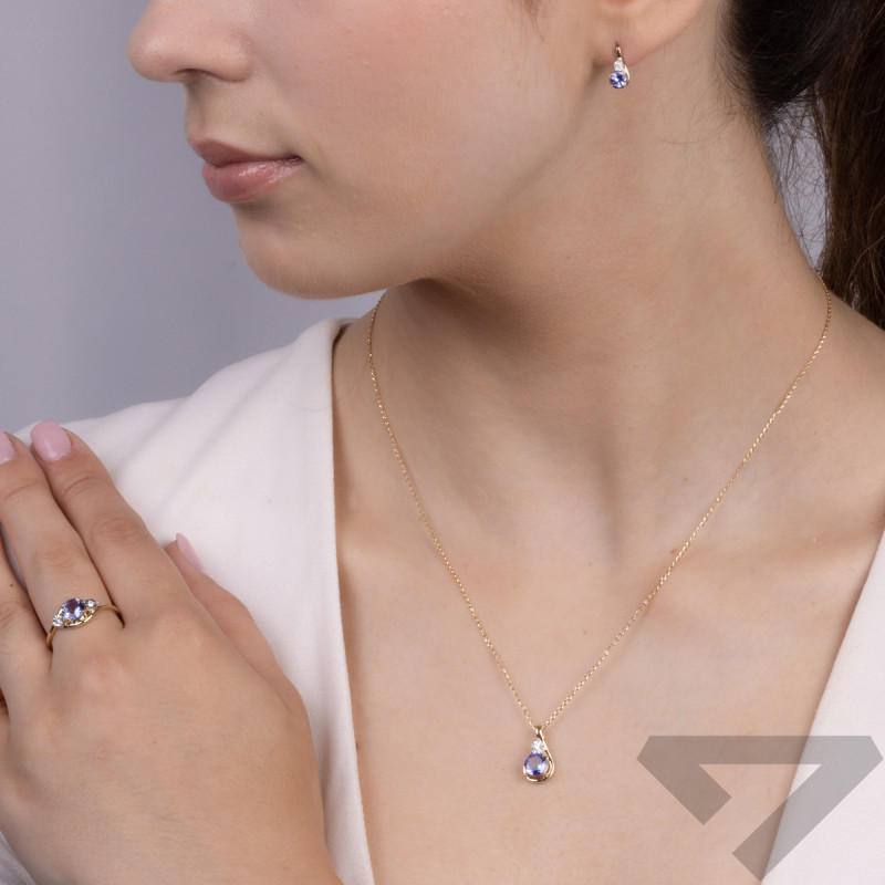 Pierścionek zaręczynowy z tanzanitem i białymi diamentami TK 20189-6474-7738 TAN round Mgic próba 375