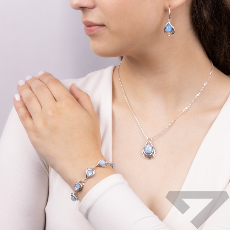 Srebrne kolczyki z niebieskim opalem próby 925 - JubilerSezam.pl