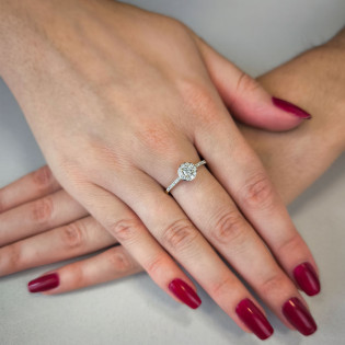 Pierścionek Zaręczynowy z Żółtego Złota z Diamentami - JubilerSezam.pl