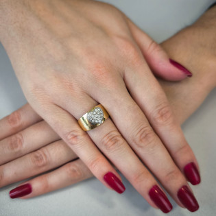 Pierścionek zaręczynowy z diamentami SERCE BE W-352 próba 585