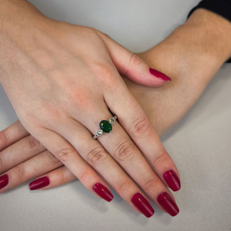 Srebrny Pierścionek z Zieloną Cyrkonią pr. 925 - JubilerSezam.pl