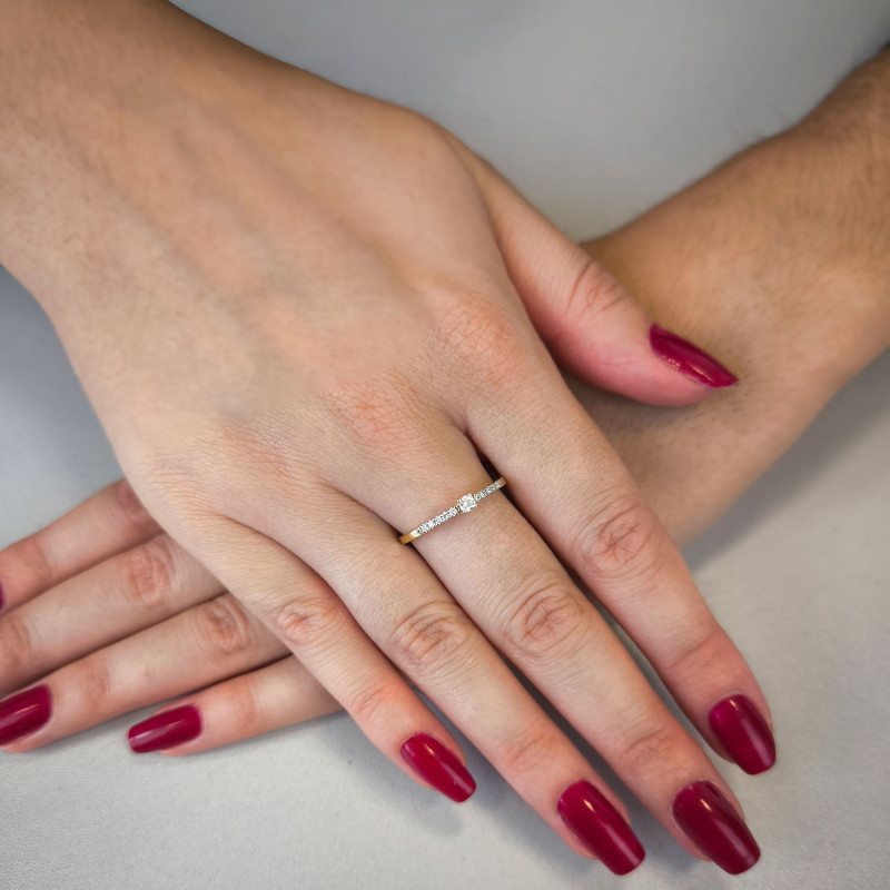 Pierścionek zaręczynowy SOLITER z białymi diamentami KB 101-10126-2 próba 585