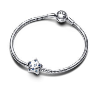 Charms Lśniąca gwiazdka Pandora 792974C01 próba 925