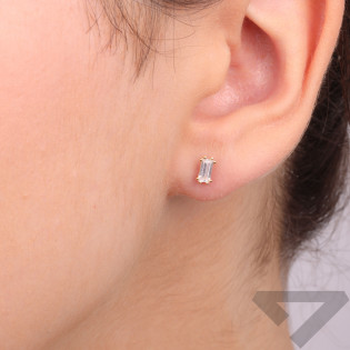 Kolczyki złote biała cyrkonia w formie bagiety/sztyft CB-016 próba 585