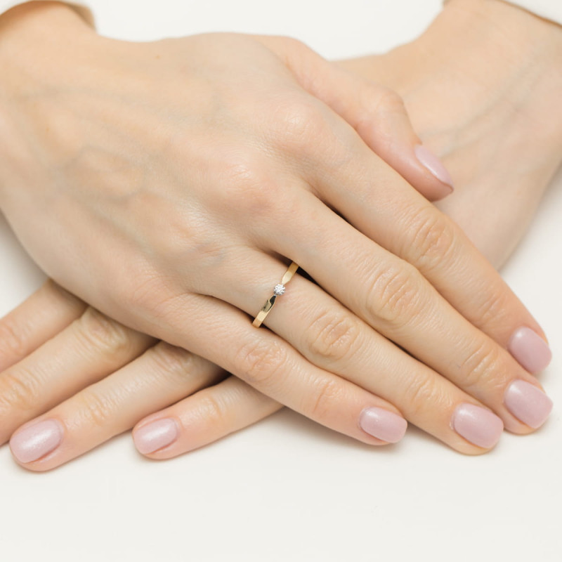 Pierścionek zaręczynowy z diamentem BE W-561 próba 585