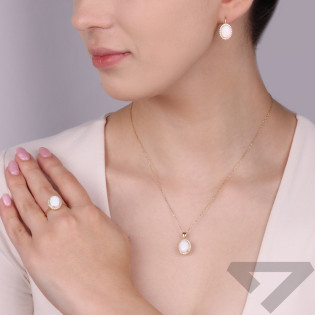 Pierścionek złoty biały owalny opal otoczony cyrkoniami LP 22EK35-CDS05-2-R-Y próba 585