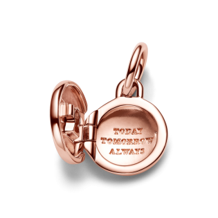 Zawieszka Pandora w formie otwieranego medalionu, na którym można umieścić grawerunek 783066C01