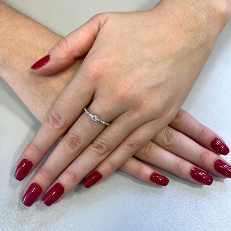 Pierścionek srebrny biała cyrkonia i cyrkonie na całości AT791 ROD próba 925