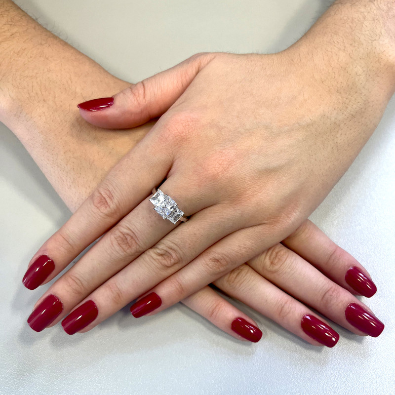 Pierścionek srebrny trzy białe cyrkonie bagiety NI ANZ00037 ROD próba 925