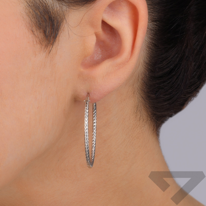 Kolczyki srebrne owalne kółka grawerowane/zawias IG OR10014 ROD próba 925