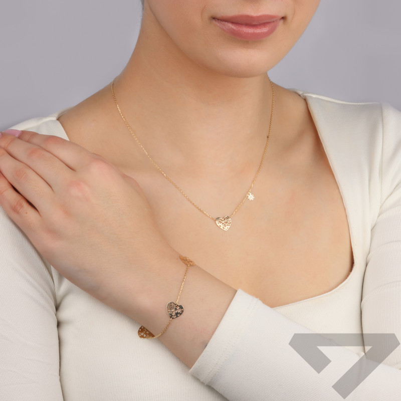 Naszyjnik złoty serce z kwiatami i wisząca stokrotka