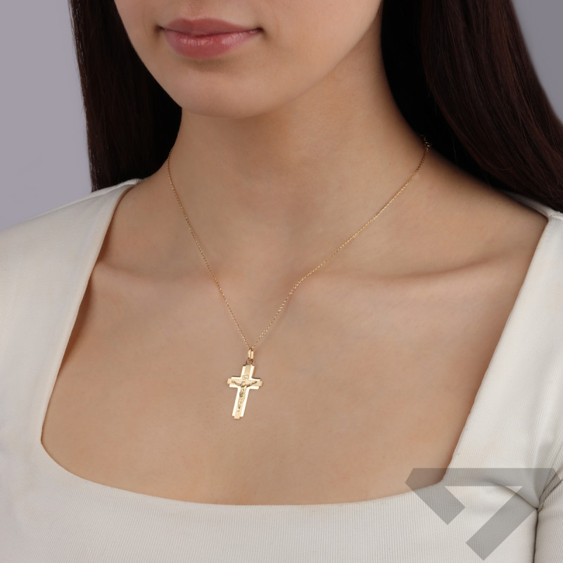 Krzyżyk złoty nakładany z wizerunkiem Pana Jezusa