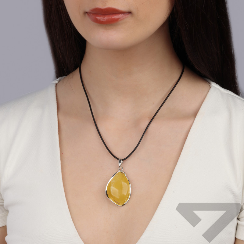 Zawieszka srebrna z miodowo-mlecznym bursztynem AG MG 385-miodowo-mleczny próba 925