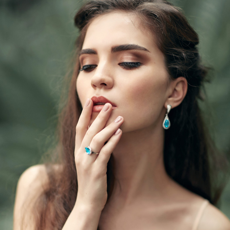 Kolczyki srebrne topaz jubilerski w kształcie kropli z cyrkoniami/ang.zap. PX 448 TOP próba 925