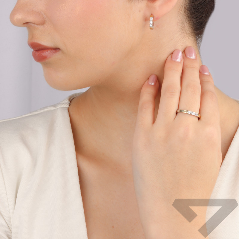 Pierścionek srebrny z białymi cyrkoniami i złotą blaszką BM 2019_AU375 blaszka gold