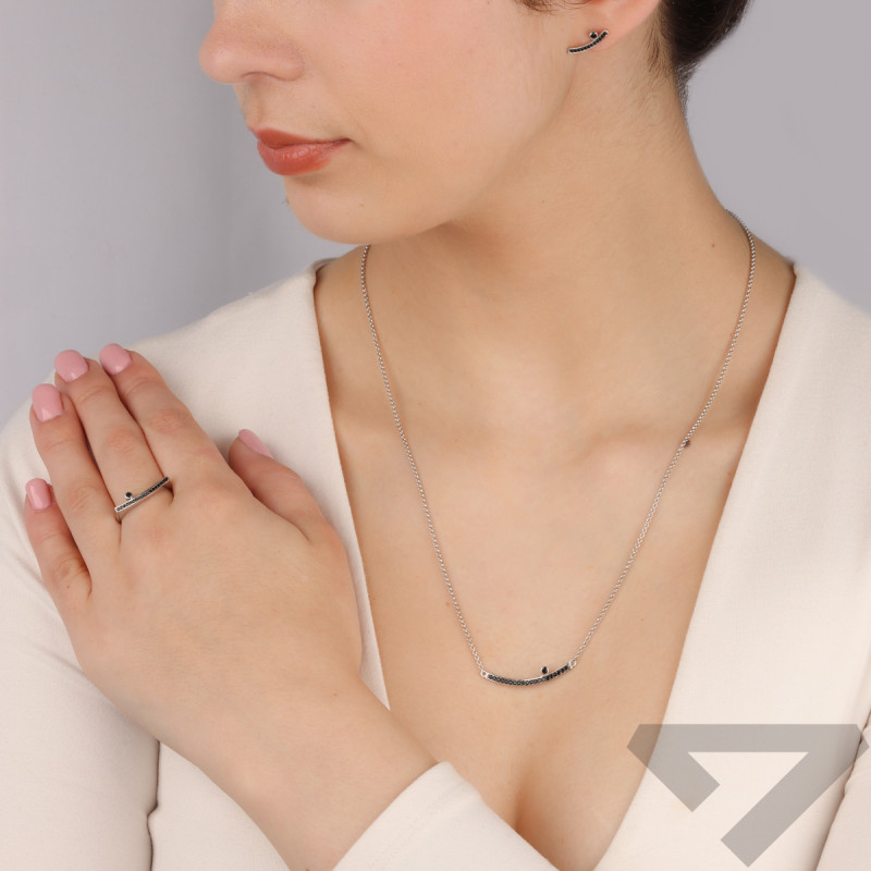 Naszyjnik srebrny czarne cyrkonie w łuku/rolo PX 1024 BL próba 925