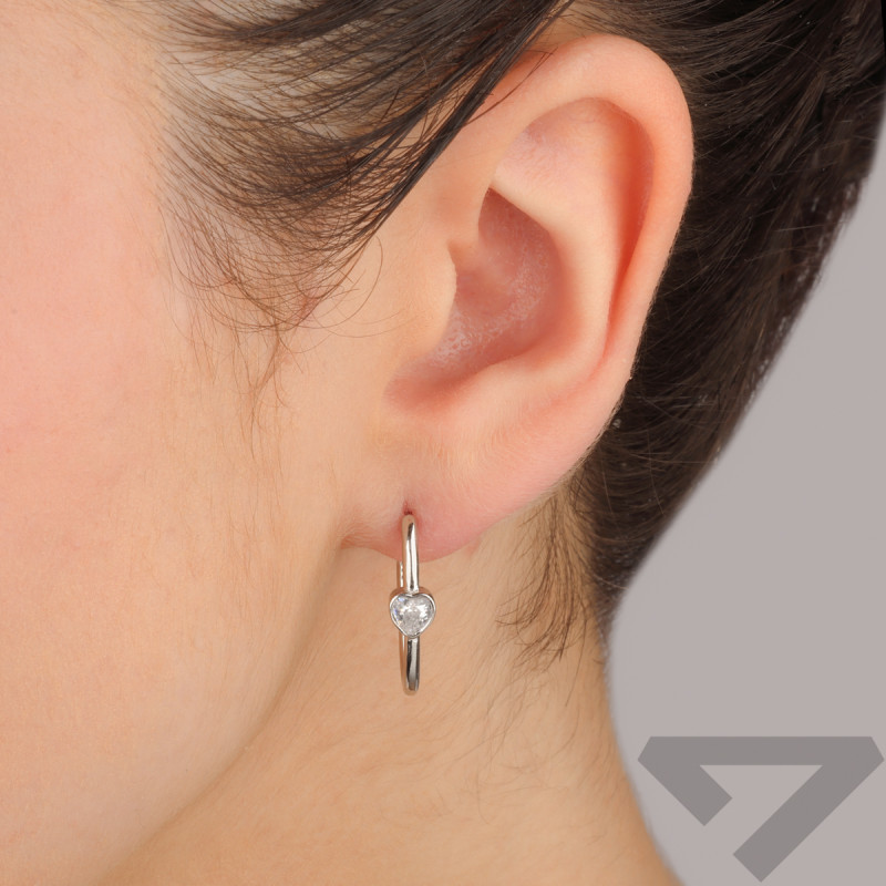 Kolczyki srebrne owal z cyrkonią w formie serca/zatrzask HS2070 próba 925