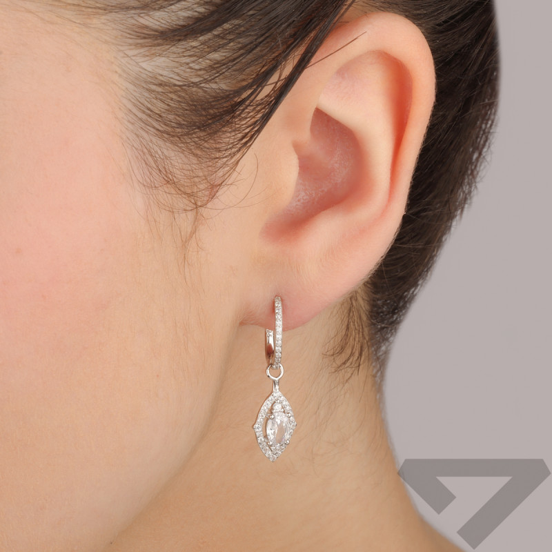 Kolczyki srebrne owalna cyrkonia w rombie/ang.zap. TB 21118 próba 925