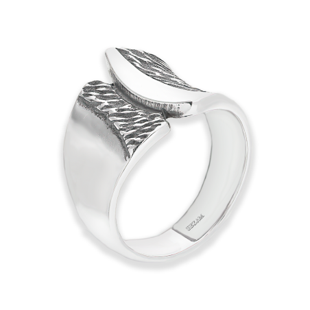 Srebrny Pierścionek Żłobiona Blaszka Kieł pr. 925 - JubilerSezam.pl