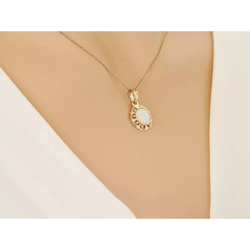 Zawieszka złota z opalem jubilerskim w falbance CI 8828E-2393F OPL próba 585