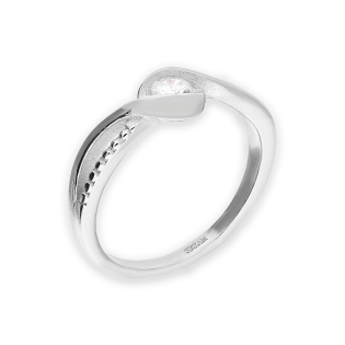 Pierścionek srebrny biała cyrkonia otulona szyną AT800 próba 925