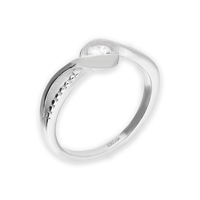 Pierścionek srebrny biała cyrkonia otulona szyną AT800 próba 925